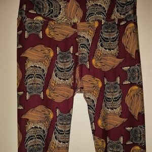 LuLaRoe Maroon and Gold Owl Leggings